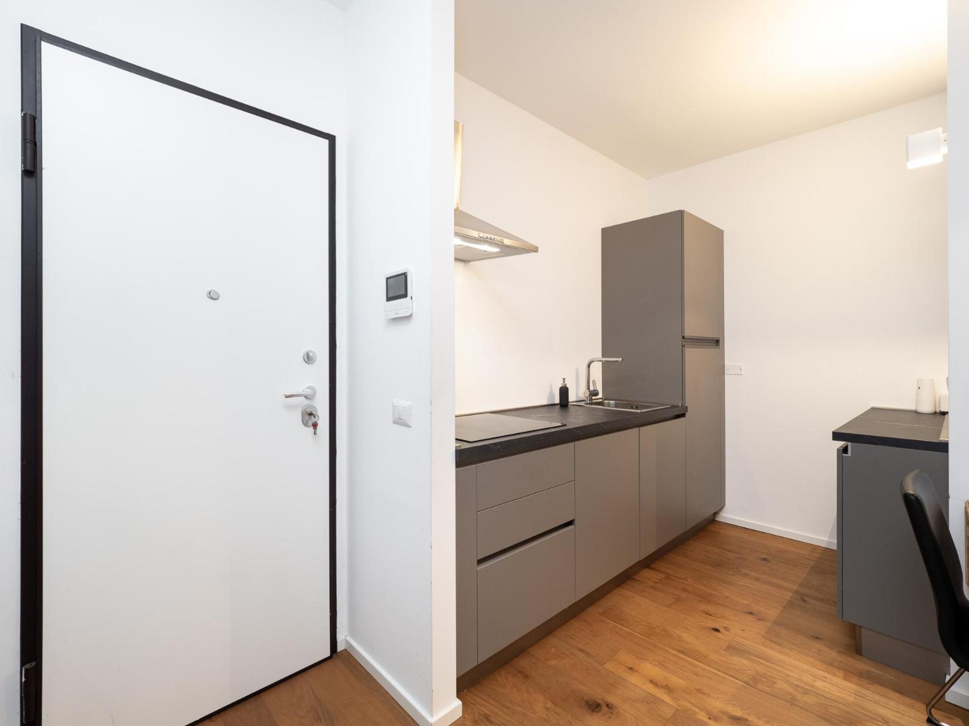 Citylife-Duomo Comfort Suite & Metro A 2 Minuti! Milan Bagian luar foto